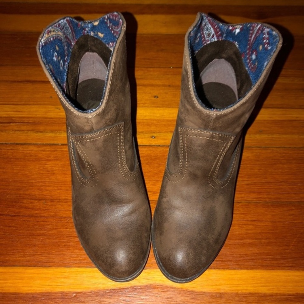 Like New Rocket🚀 Dog Booties SZ8.5